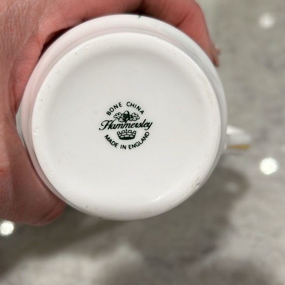 Ontario White Trillium China Cup - Picture 2 of 4